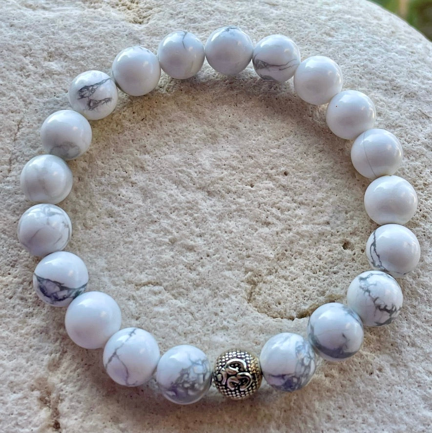 Howlite Bracelet with Om Charm - Unisex